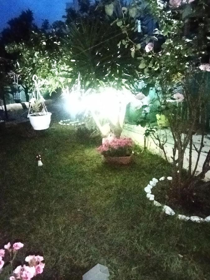 ホテル Sofis Garden カヴァラ エクステリア 写真