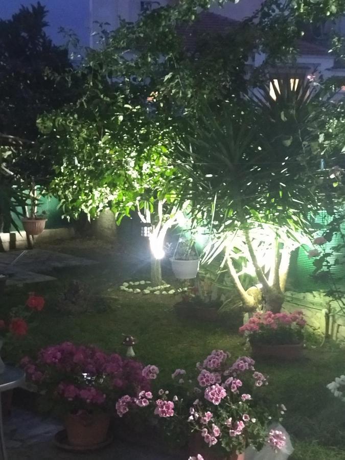 ホテル Sofis Garden カヴァラ エクステリア 写真